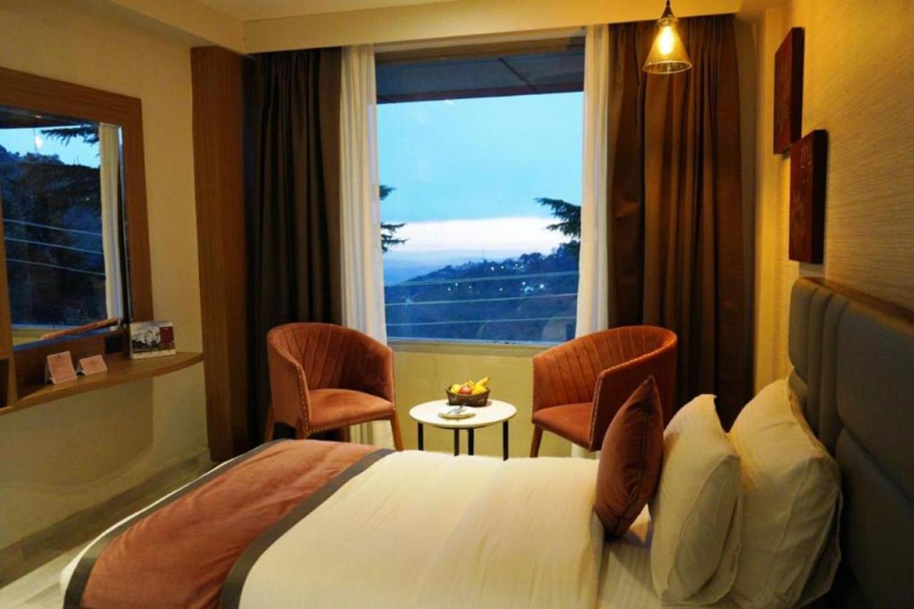 Amritara Surya, Mcleodganj, Dharamshala Hotel Bagian luar foto