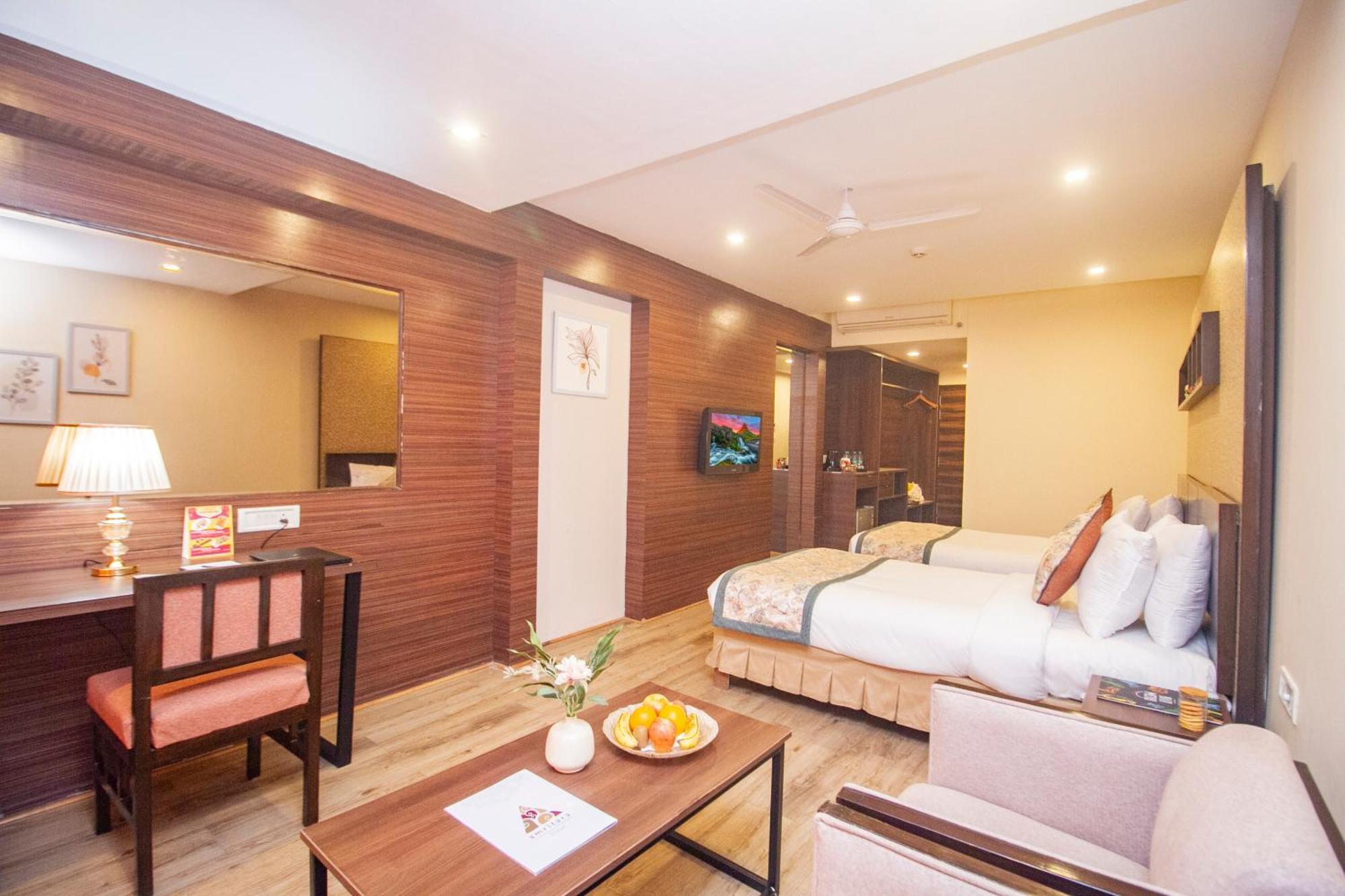 Amritara Surya, Mcleodganj, Dharamshala Hotel Bagian luar foto
