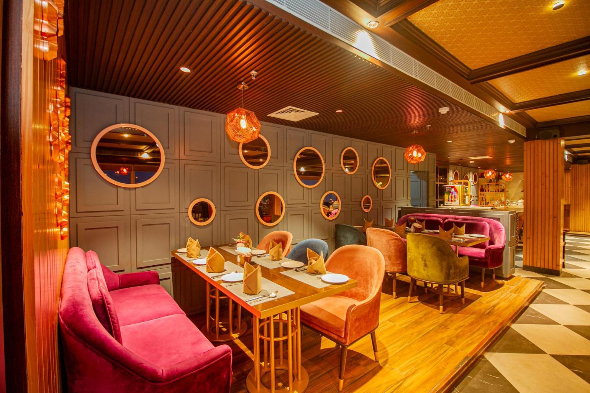 Amritara Surya, Mcleodganj, Dharamshala Hotel Bagian luar foto