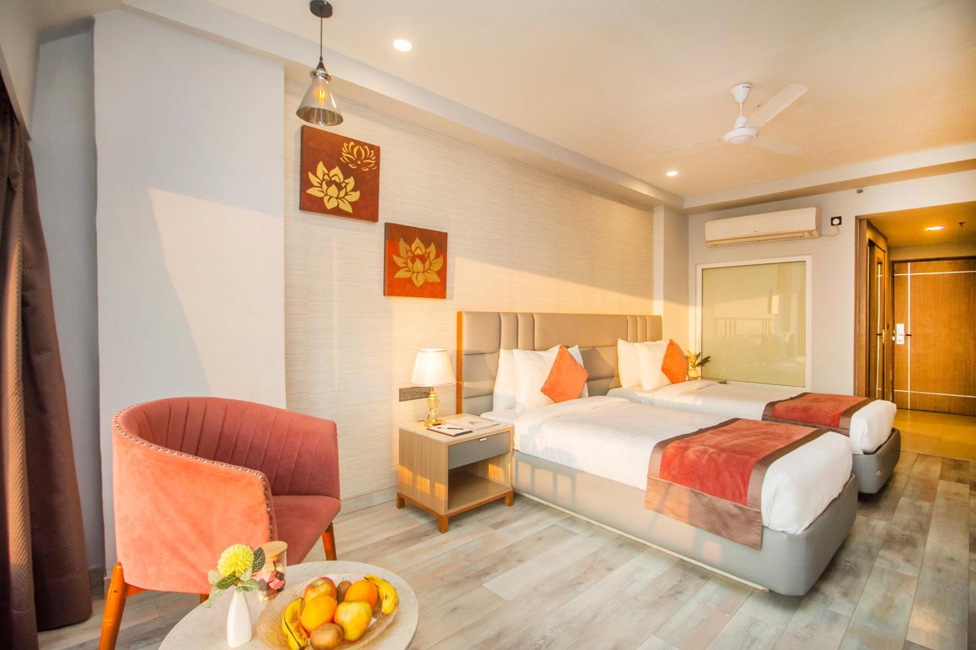Amritara Surya, Mcleodganj, Dharamshala Hotel Bagian luar foto
