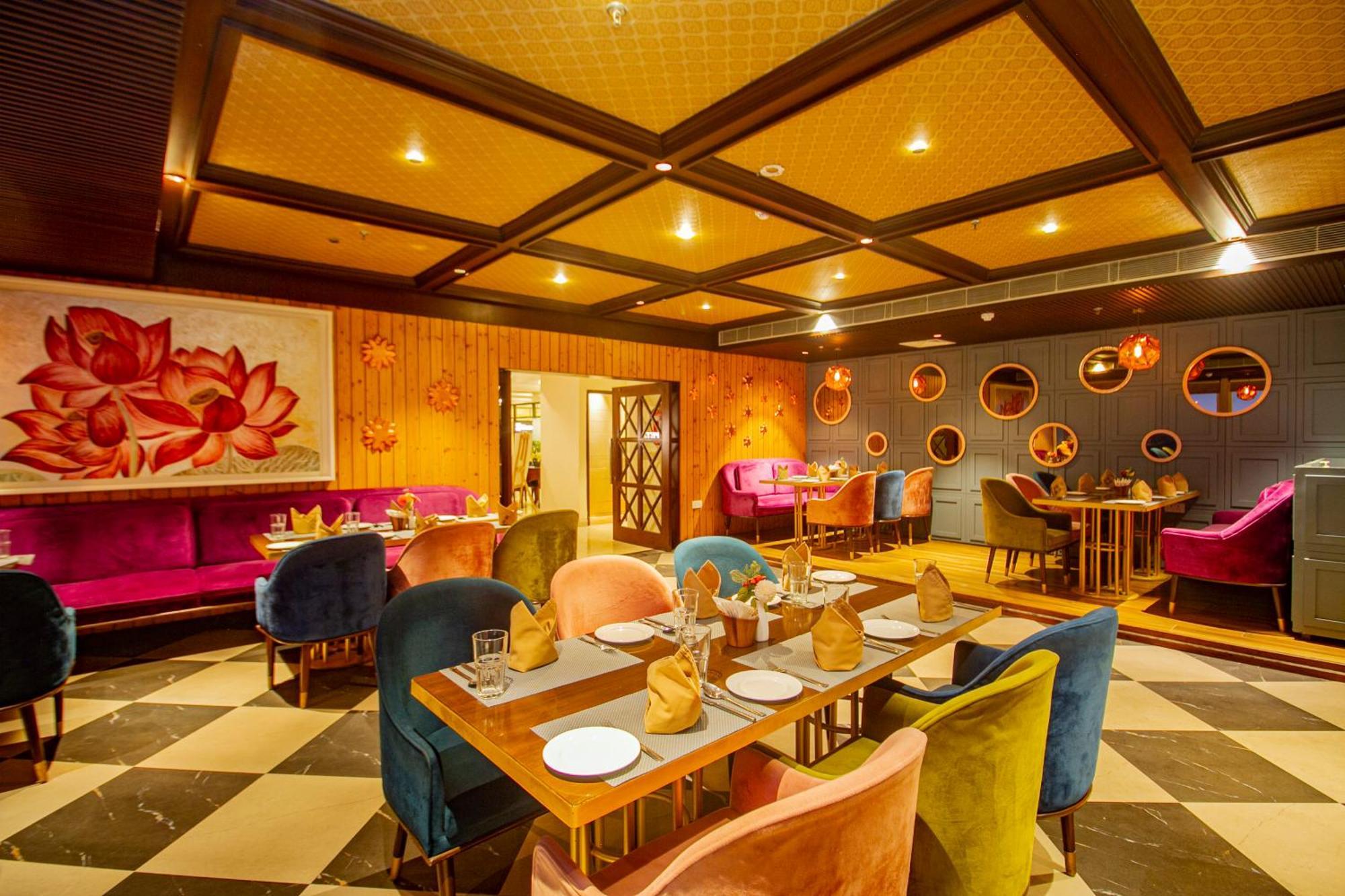 Amritara Surya, Mcleodganj, Dharamshala Hotel Bagian luar foto