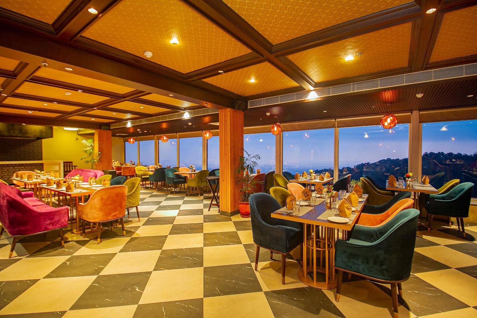 Amritara Surya, Mcleodganj, Dharamshala Hotel Bagian luar foto