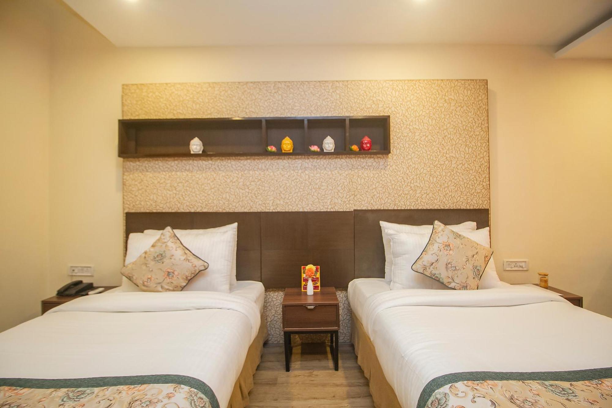 Amritara Surya, Mcleodganj, Dharamshala Hotel Bagian luar foto