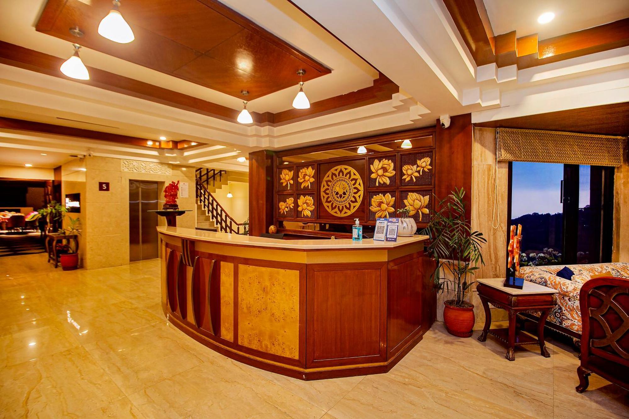 Amritara Surya, Mcleodganj, Dharamshala Hotel Bagian luar foto