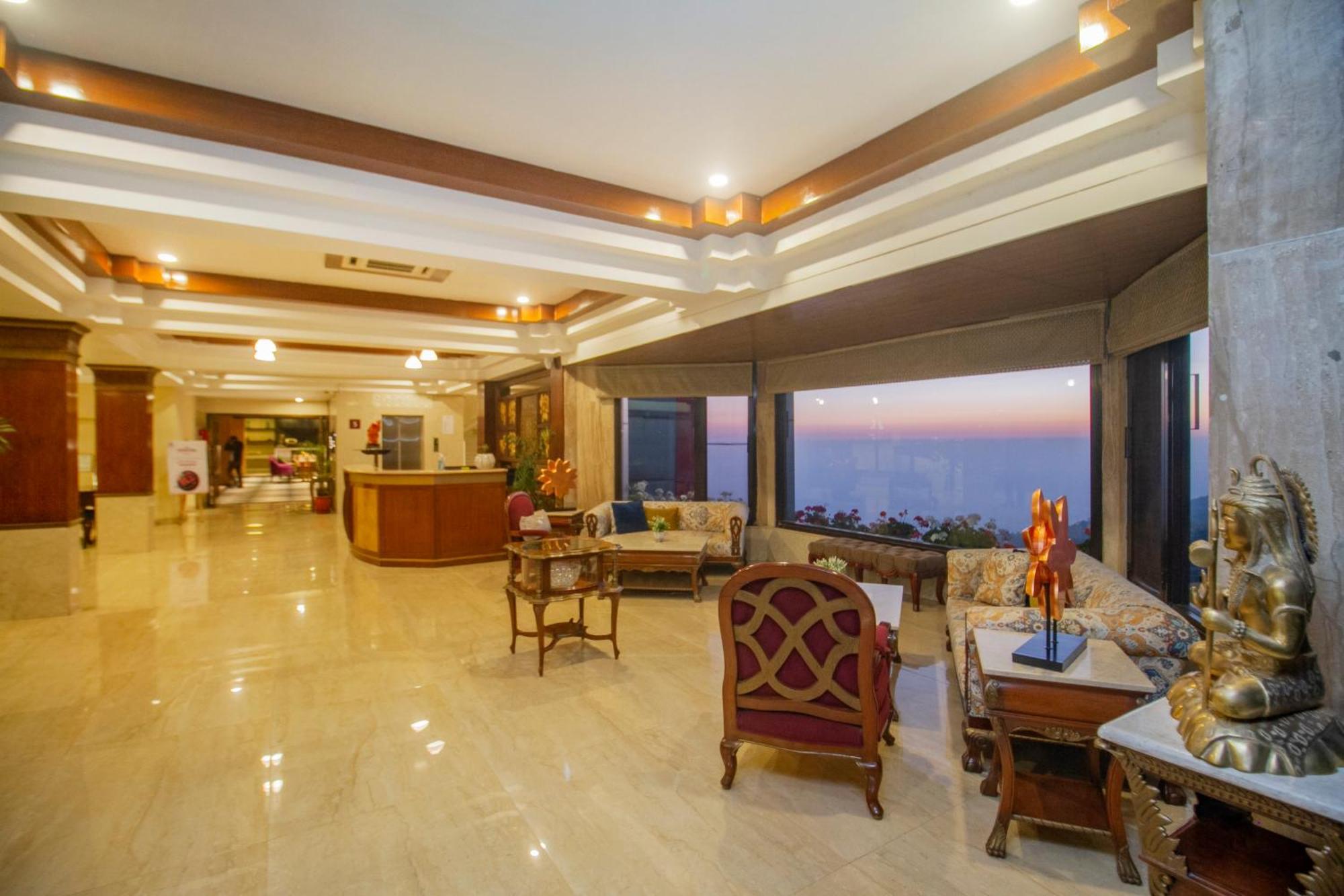 Amritara Surya, Mcleodganj, Dharamshala Hotel Bagian luar foto
